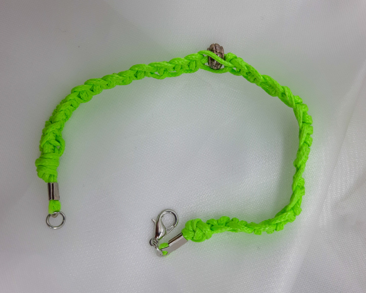 Armband geknüpft, neongrün
