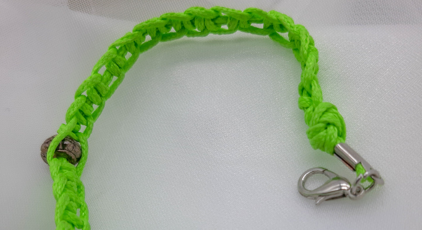 Armband geknüpft, neongrün