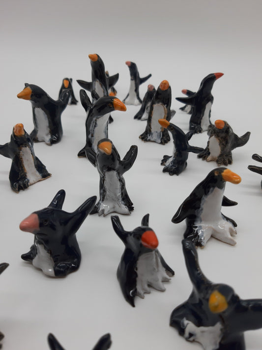 Pinguin aus Keramik