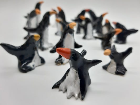 Pinguin aus Keramik